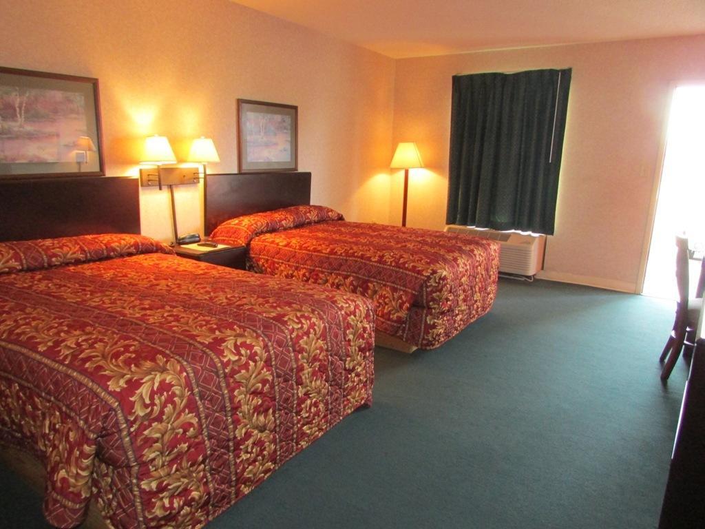 New Valdosta Inn And Suites Rum bild